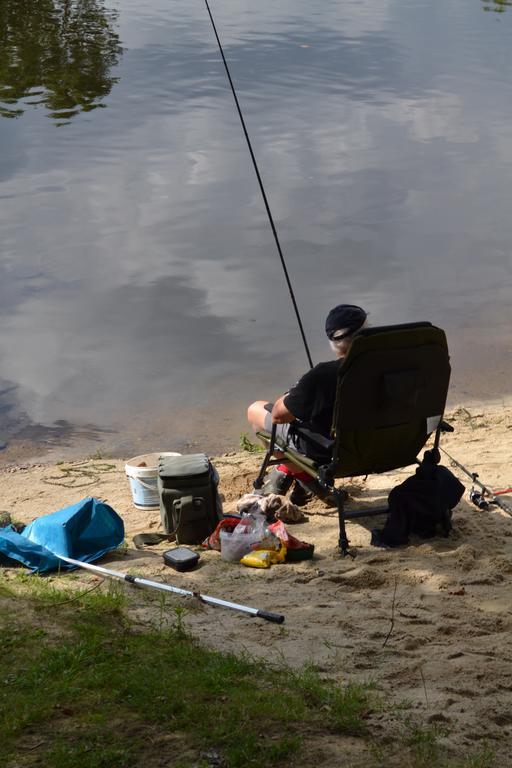 فندق كونفولينفي  Camping Des Ribieres المظهر الخارجي الصورة